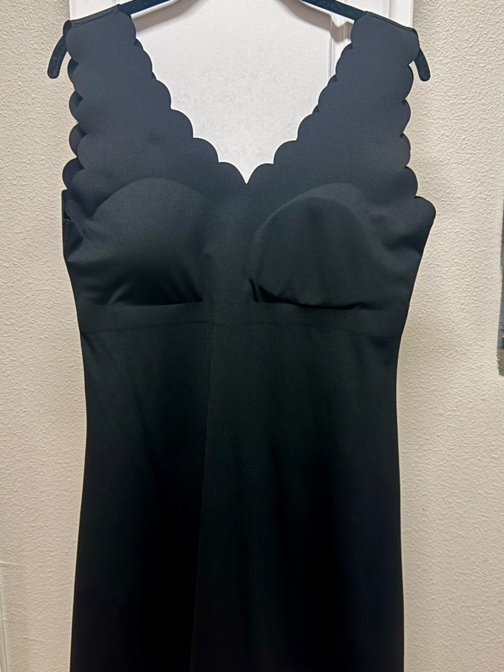 Simply Southern Black Scalloped Sleeveless Dress Size L